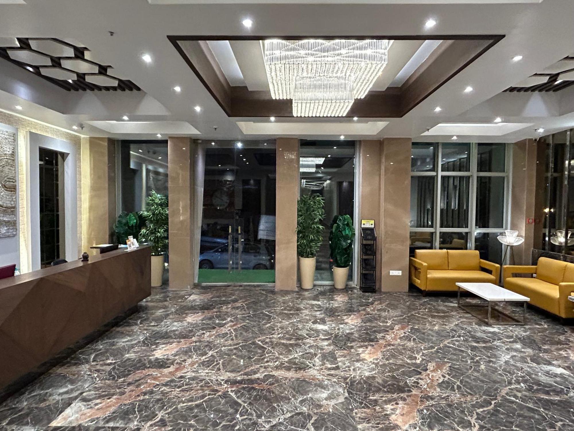 Hotel Sand Heaven Port Blair Buitenkant foto